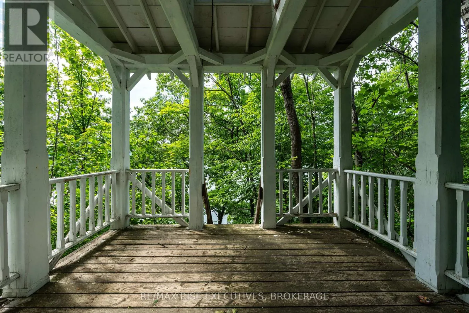 2300 COUNTY ROAD 32