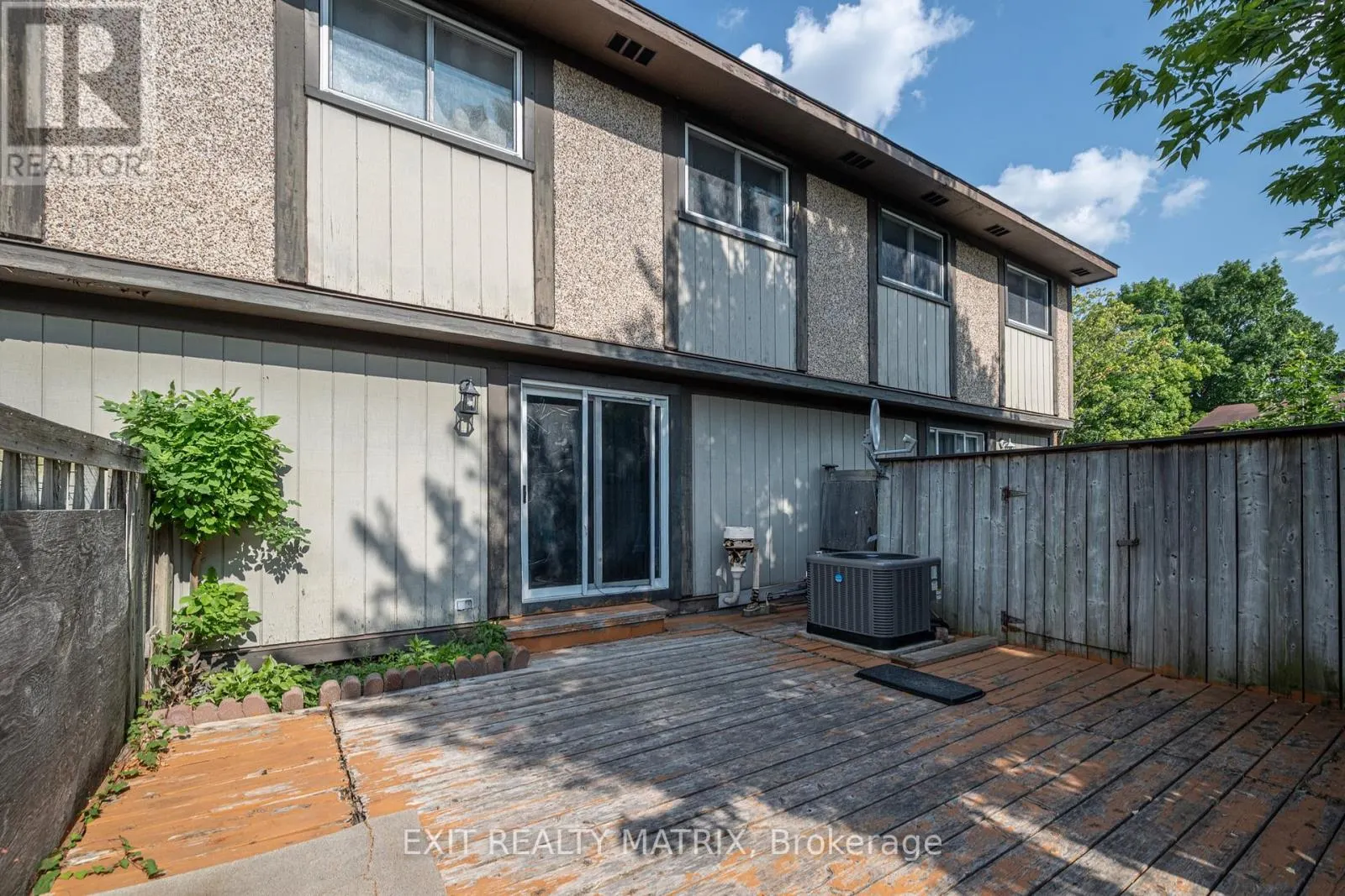 23 PICKFORD DRIVE