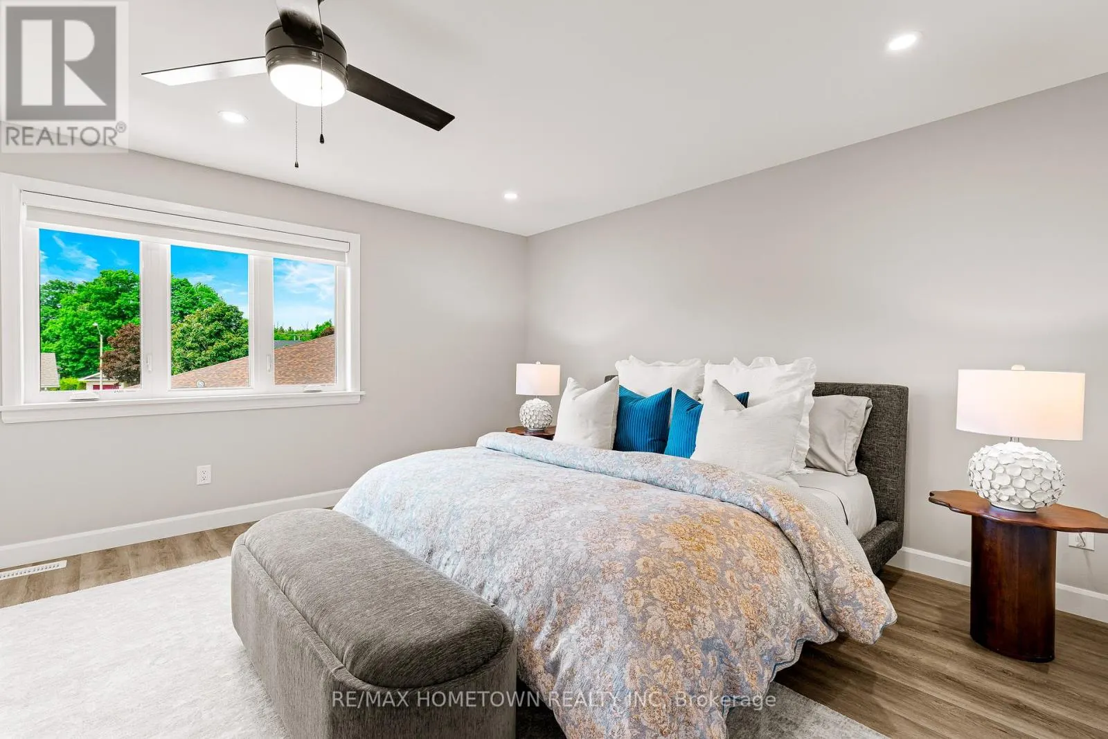 138 WILDWOOD CRESCENT