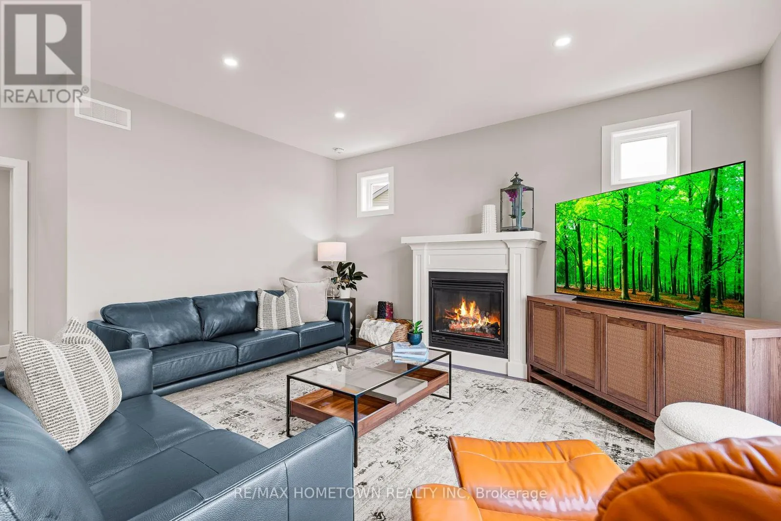 138 WILDWOOD CRESCENT