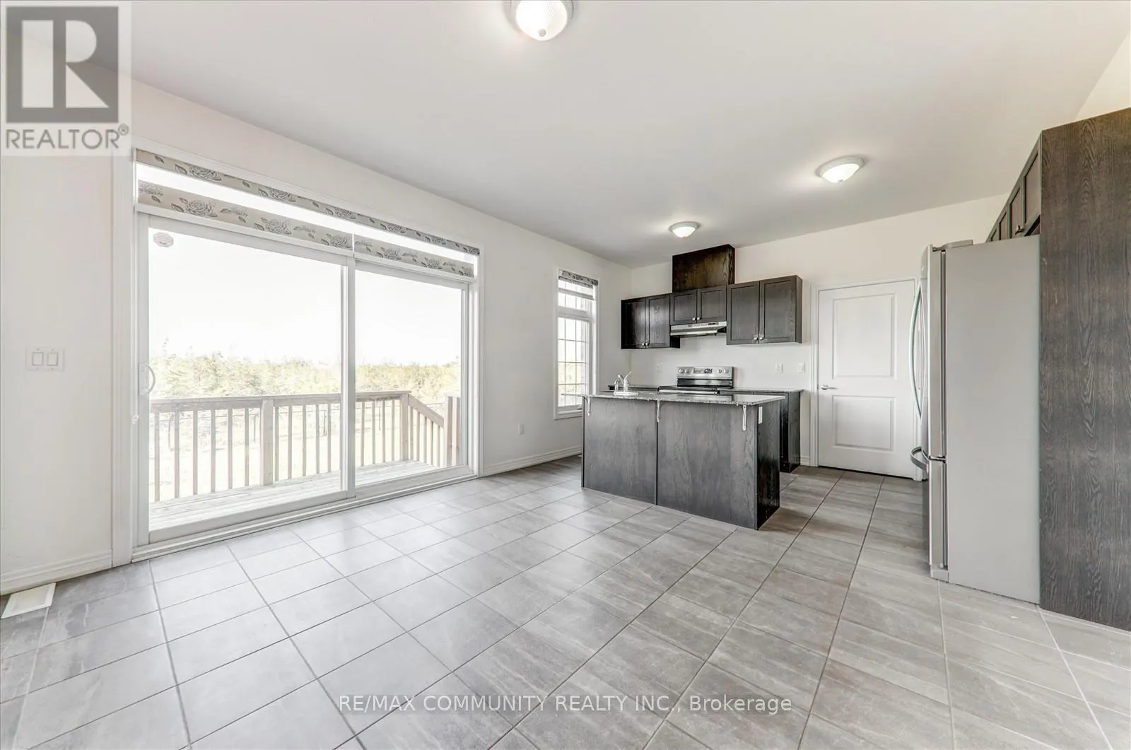 39 SUMMER BREEZE DRIVE