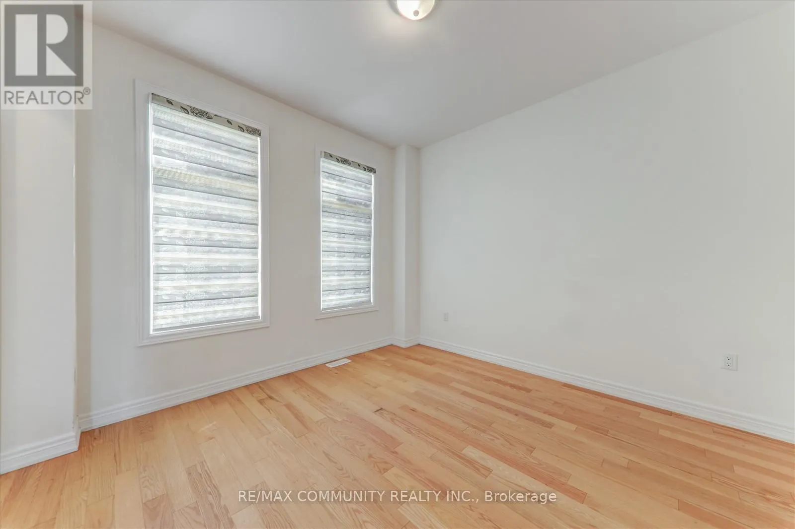39 SUMMER BREEZE DRIVE