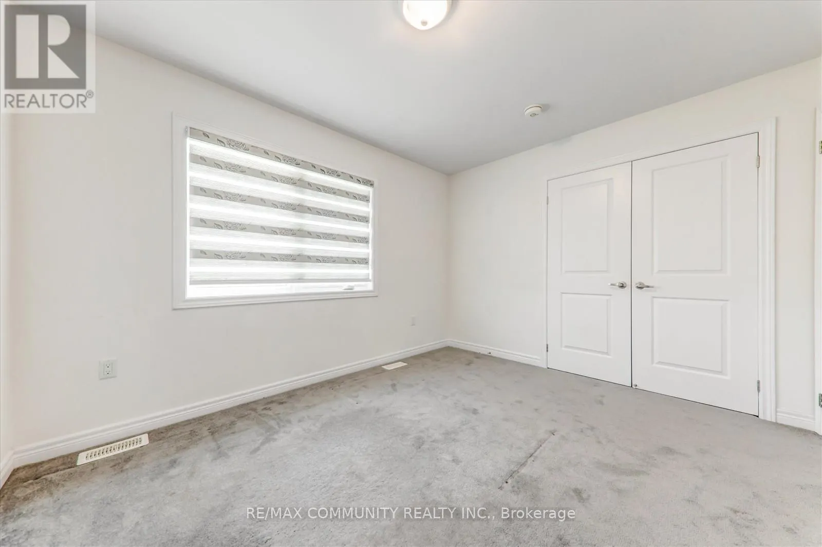 39 SUMMER BREEZE DRIVE