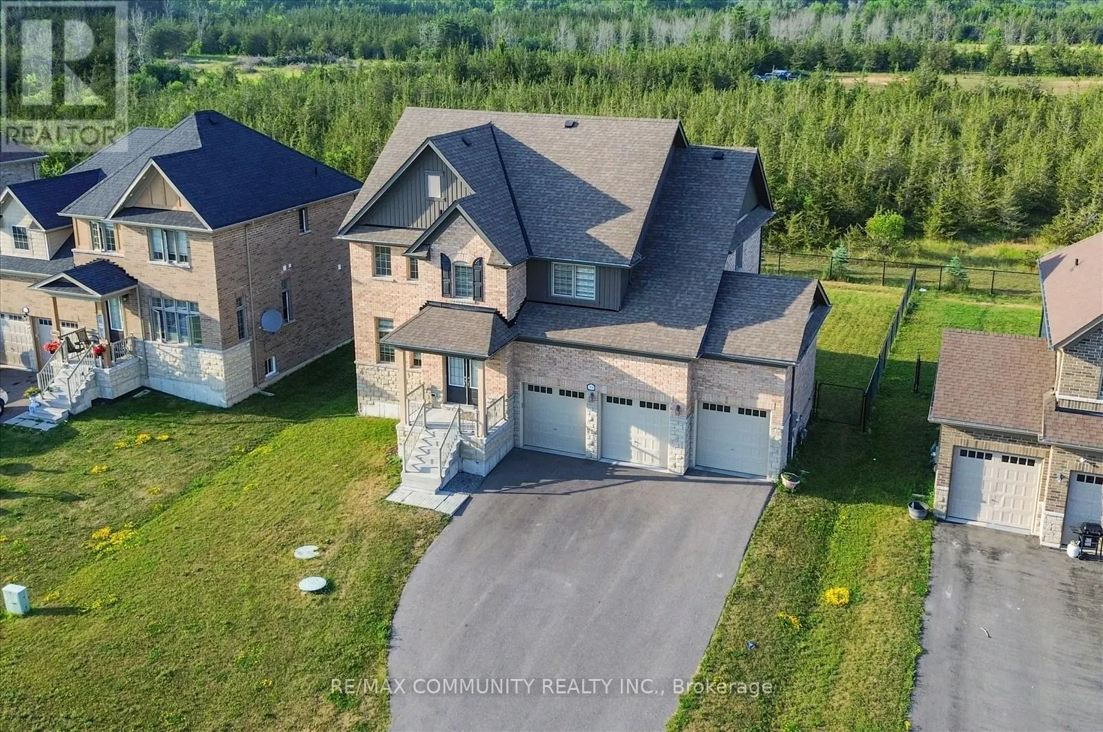 39 SUMMER BREEZE DRIVE
