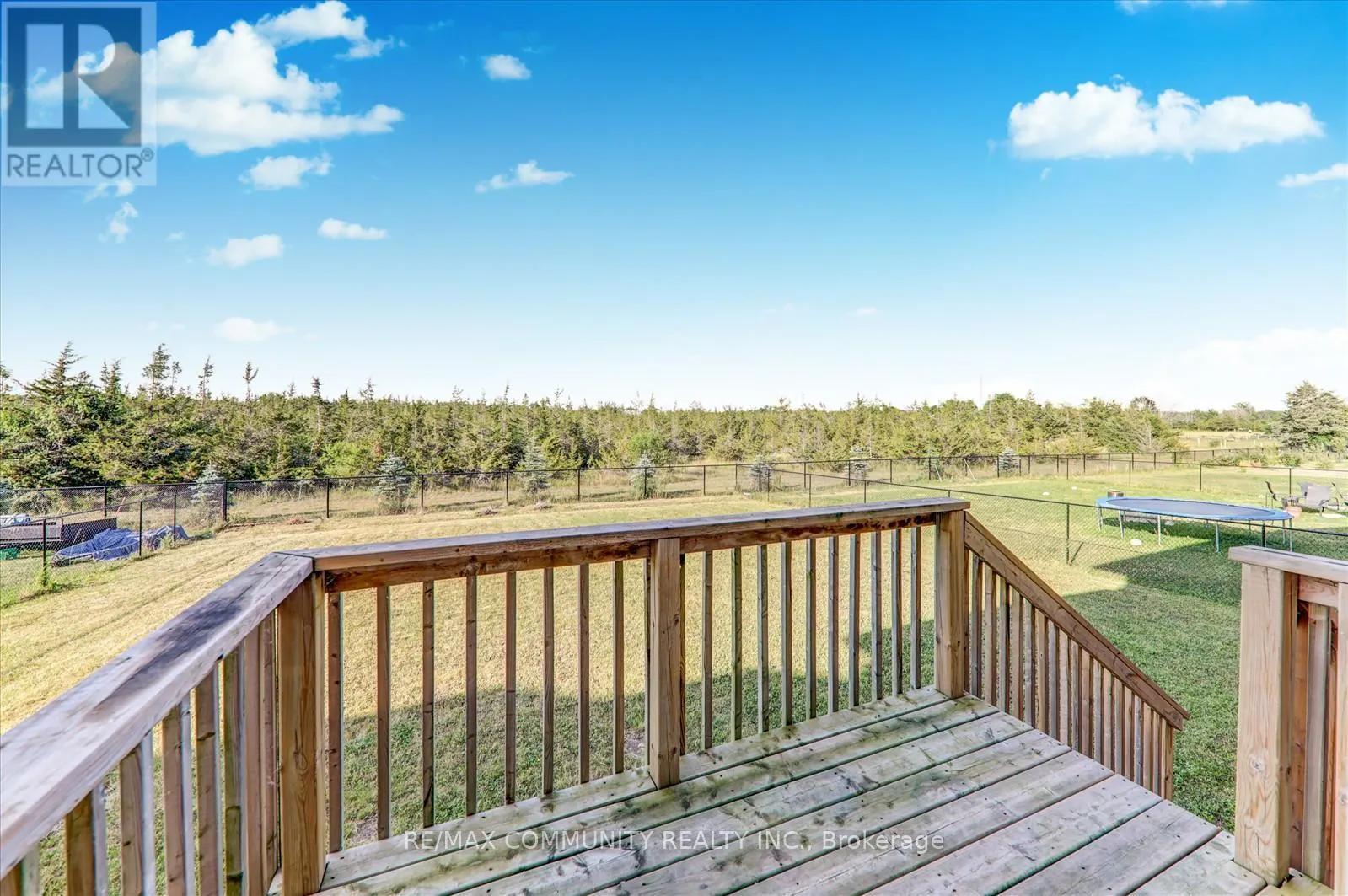 39 SUMMER BREEZE DRIVE