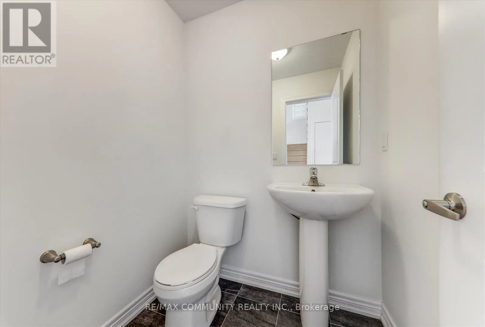 39 SUMMER BREEZE DRIVE