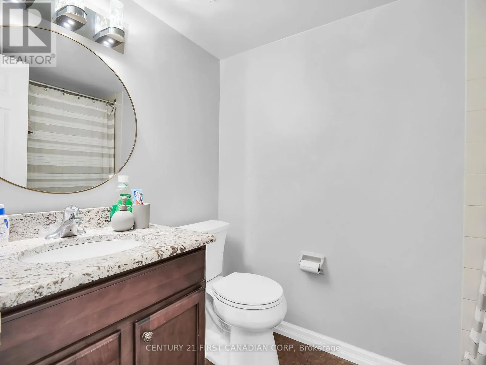 2704 - 363 COLBORNE STREET NW, #2704