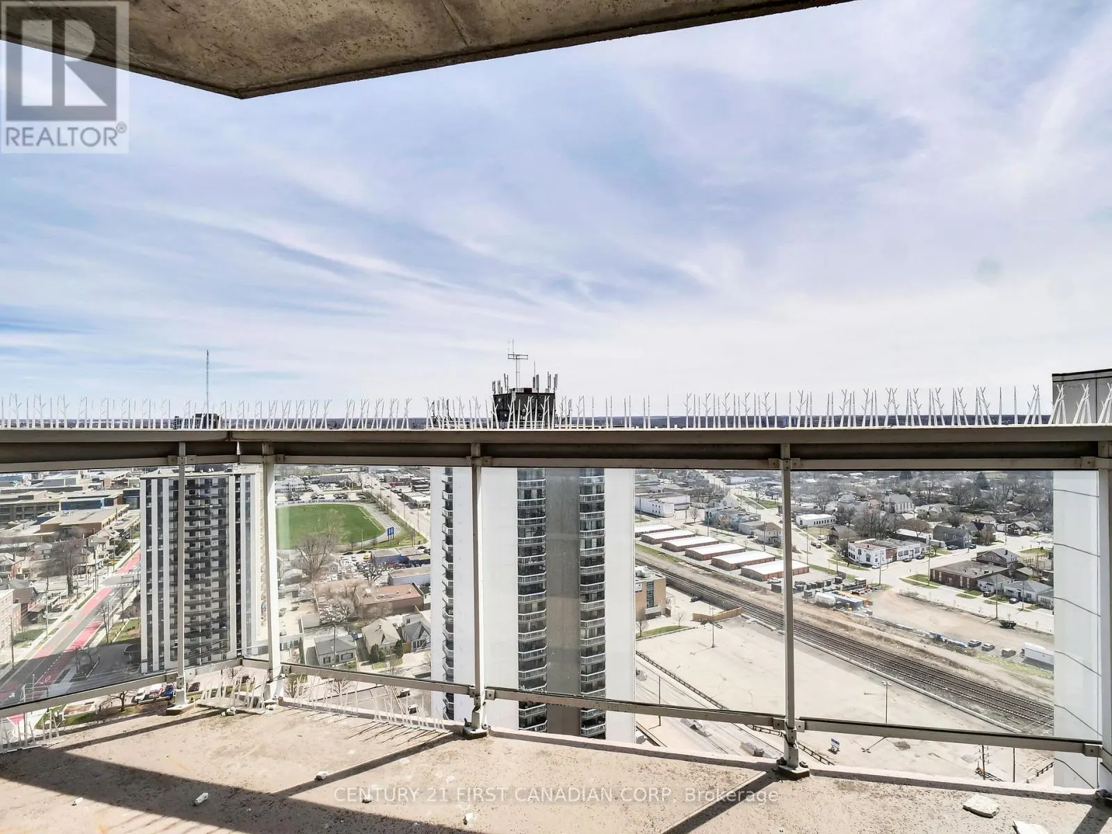 2704 - 363 COLBORNE STREET NW, #2704