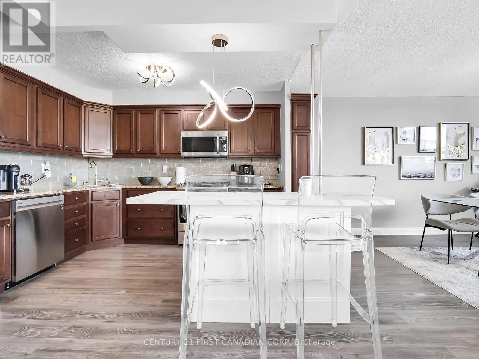 2704 - 363 COLBORNE STREET NW, #2704