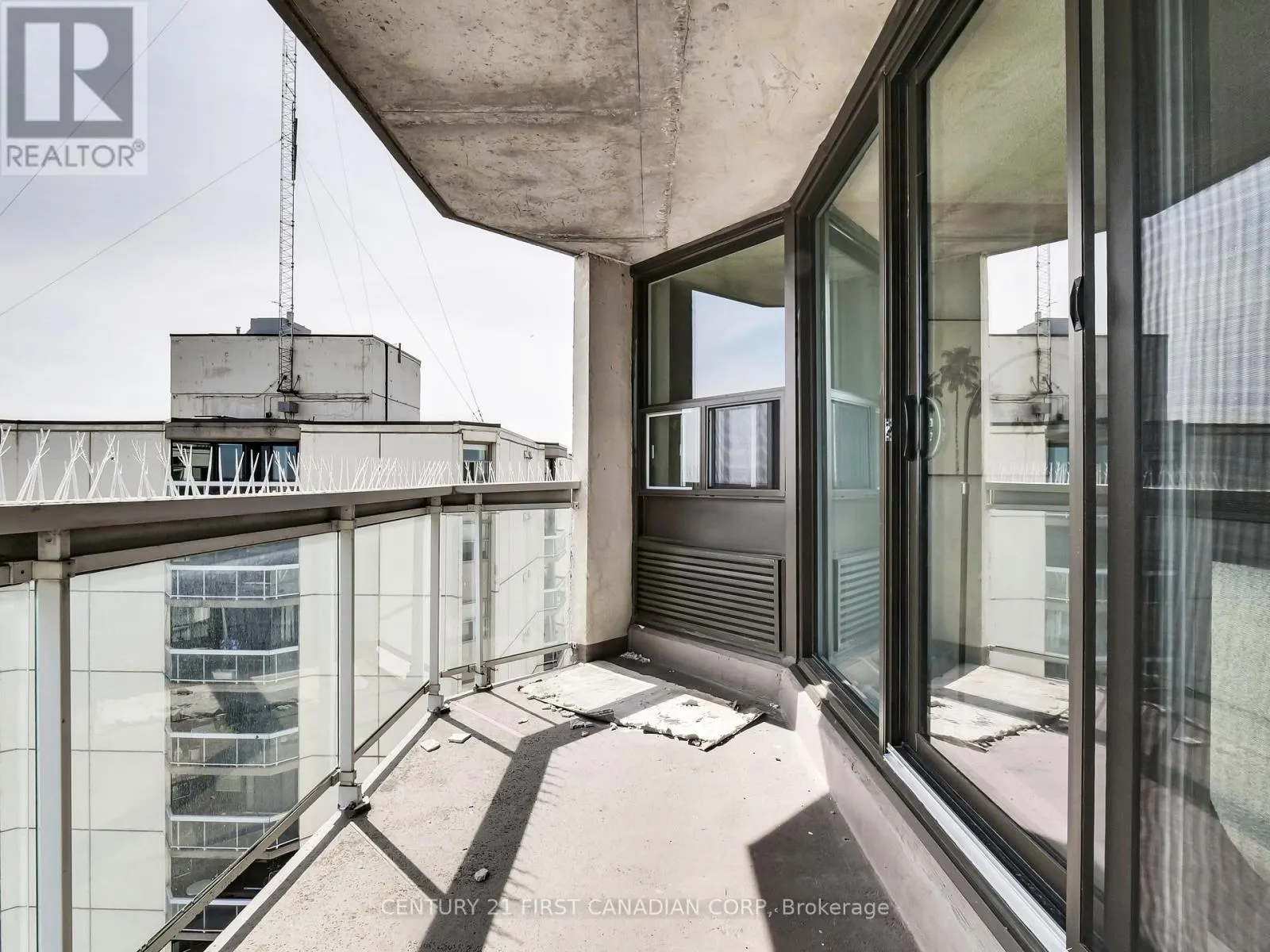 2704 - 363 COLBORNE STREET NW, #2704