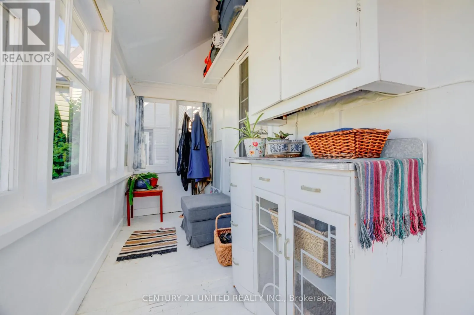 39 RAGLAN STREET S