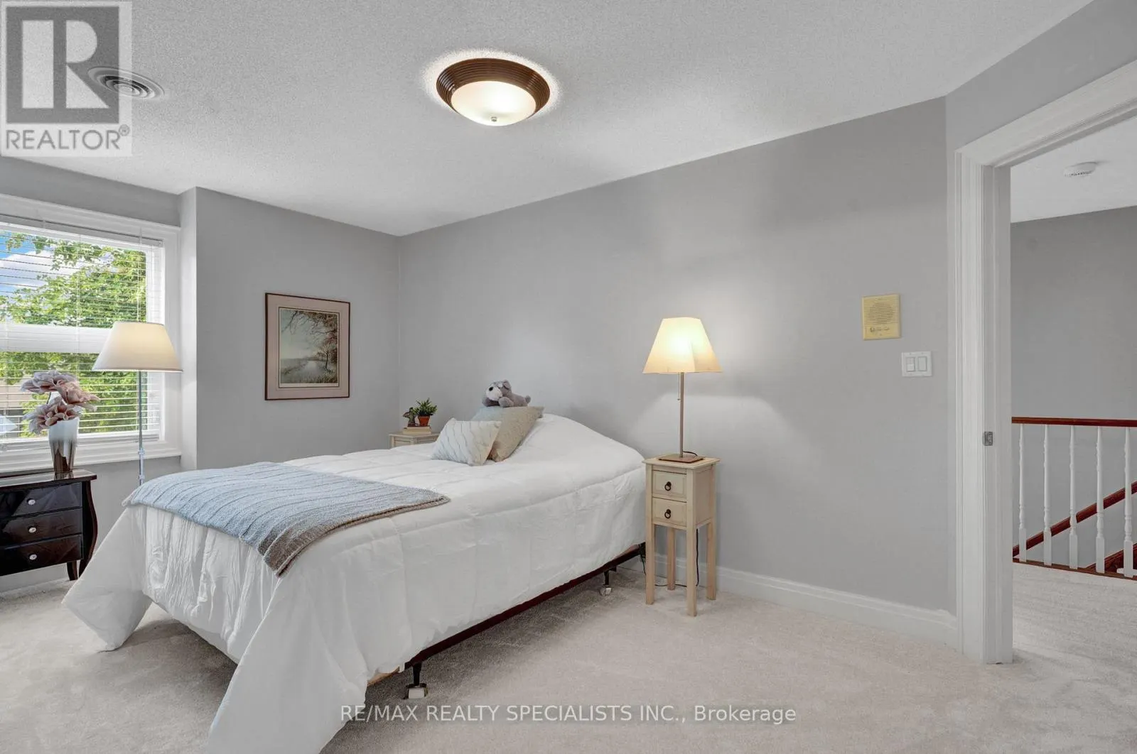 7103 BURBANK CRESCENT