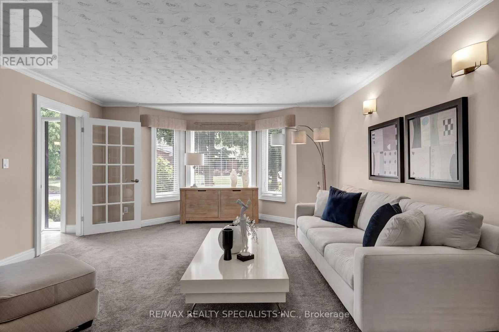 7103 BURBANK CRESCENT
