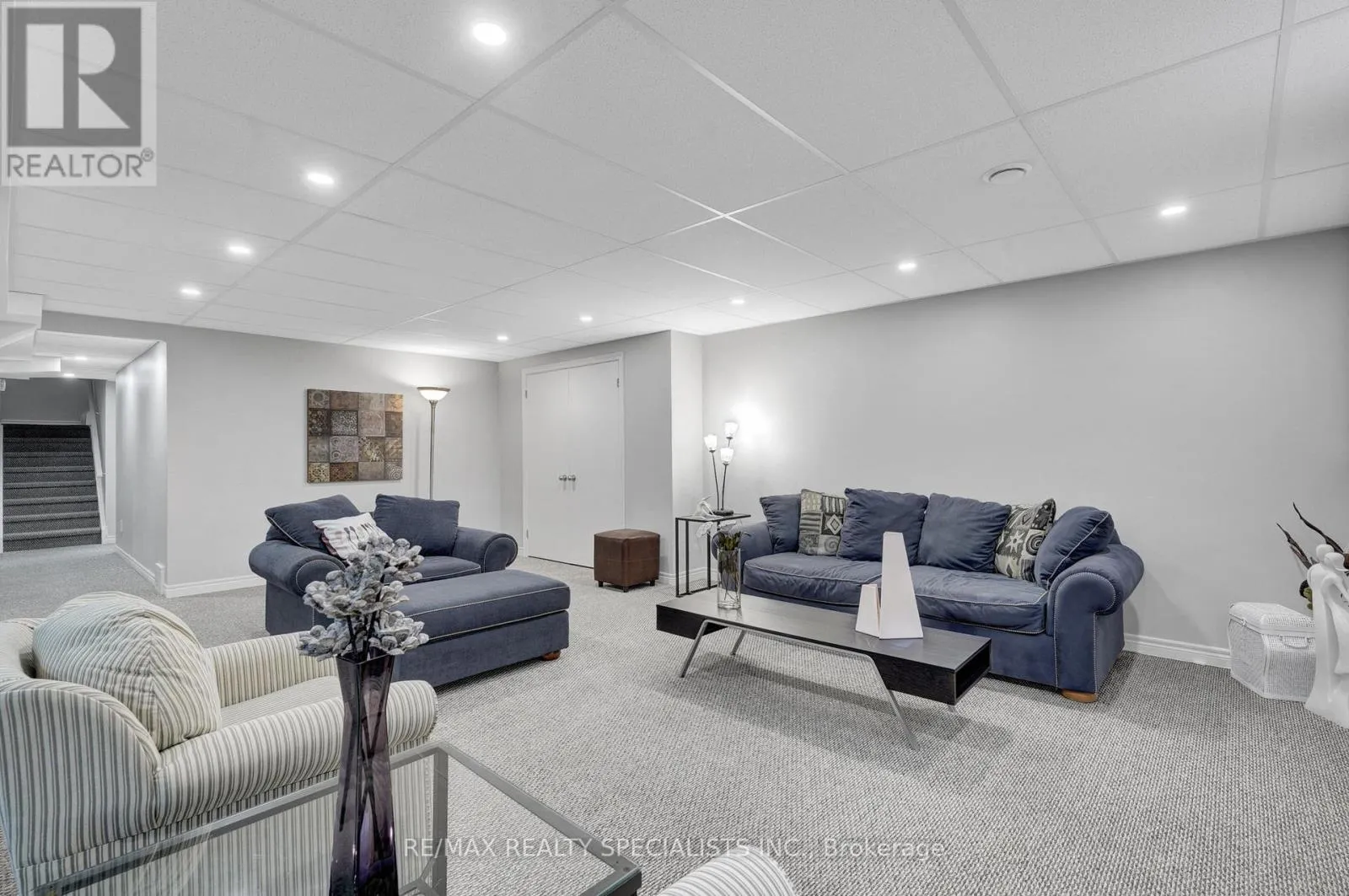 7103 BURBANK CRESCENT