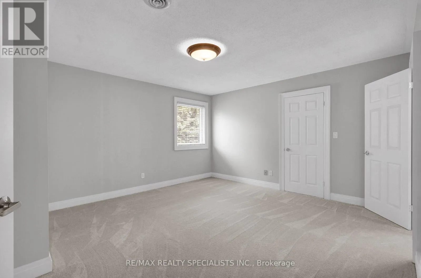 7103 BURBANK CRESCENT