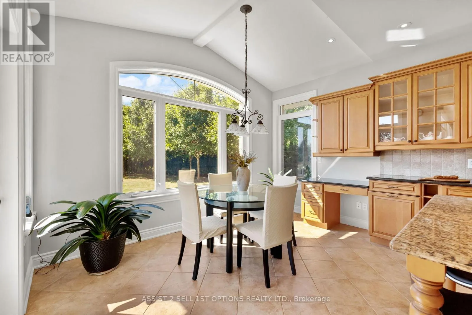 6370 DEER VALLEY CRESCENT