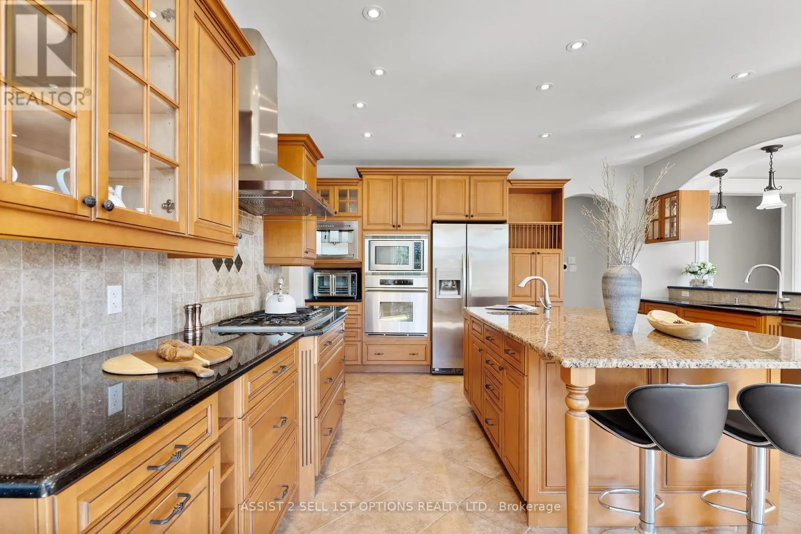 6370 DEER VALLEY CRESCENT