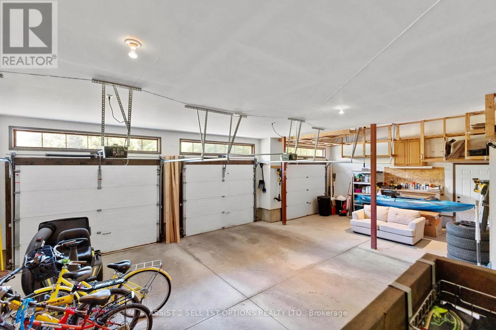 6370 DEER VALLEY CRESCENT