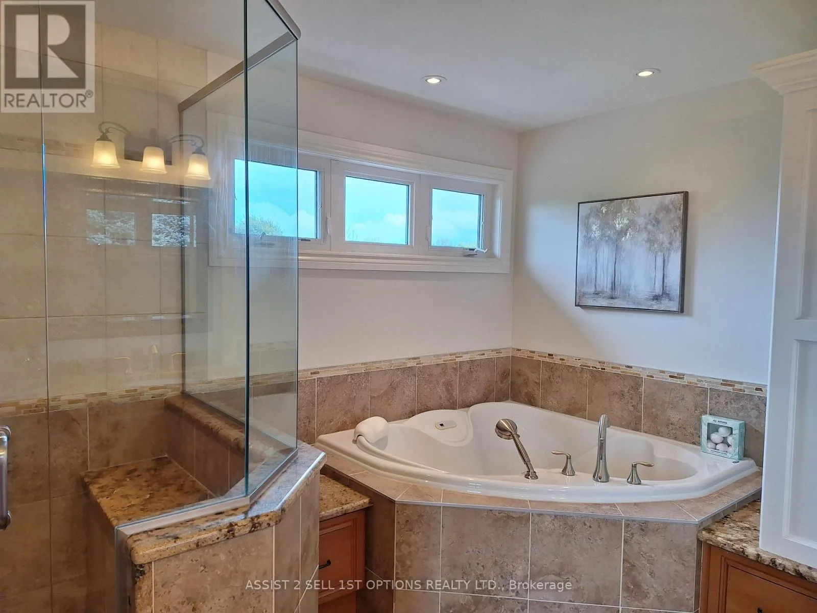 6370 DEER VALLEY CRESCENT