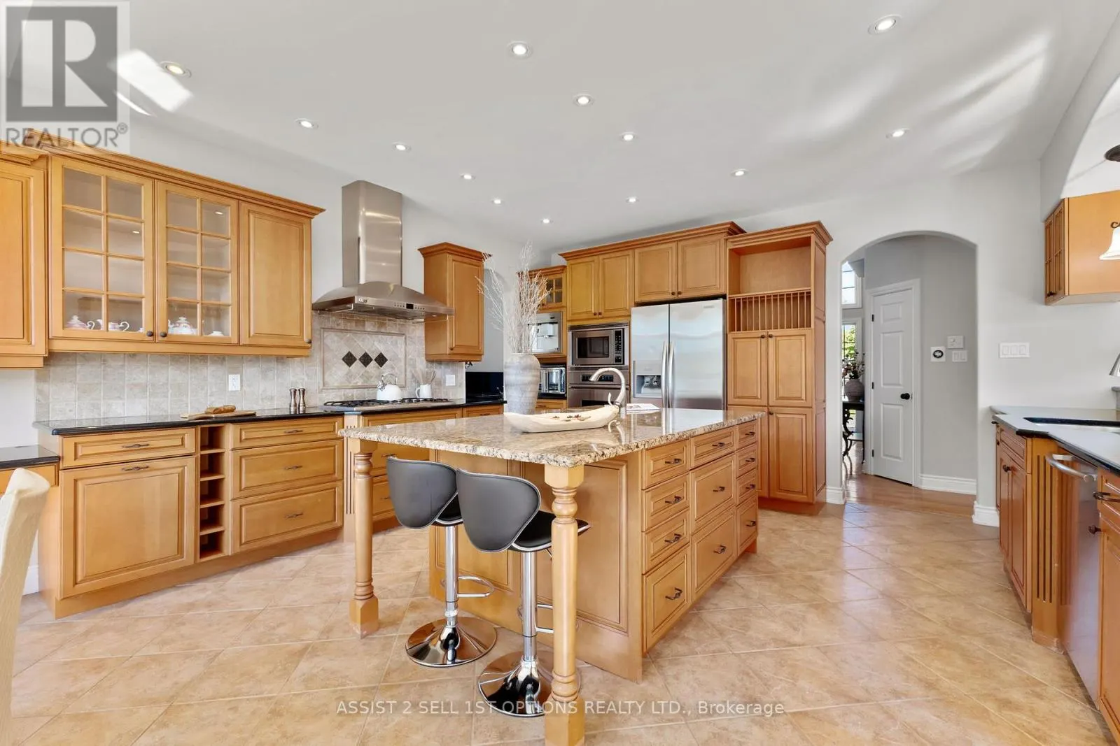 6370 DEER VALLEY CRESCENT