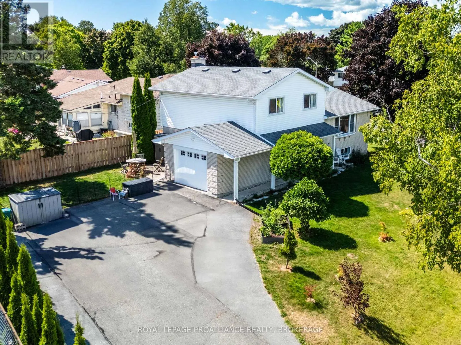 228 ROBERT WALLACE DRIVE
