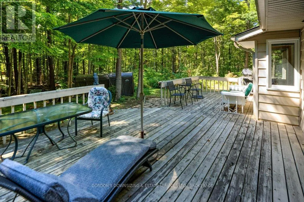 1600 GROUSEWOOD LANE