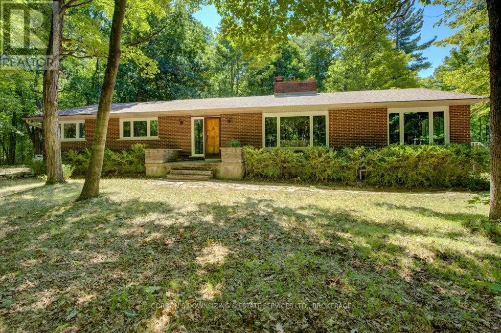 1600 GROUSEWOOD LANE