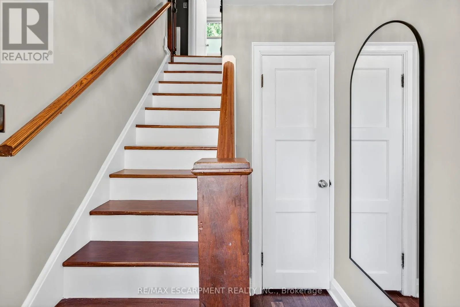 131 ROSEDALE AVENUE