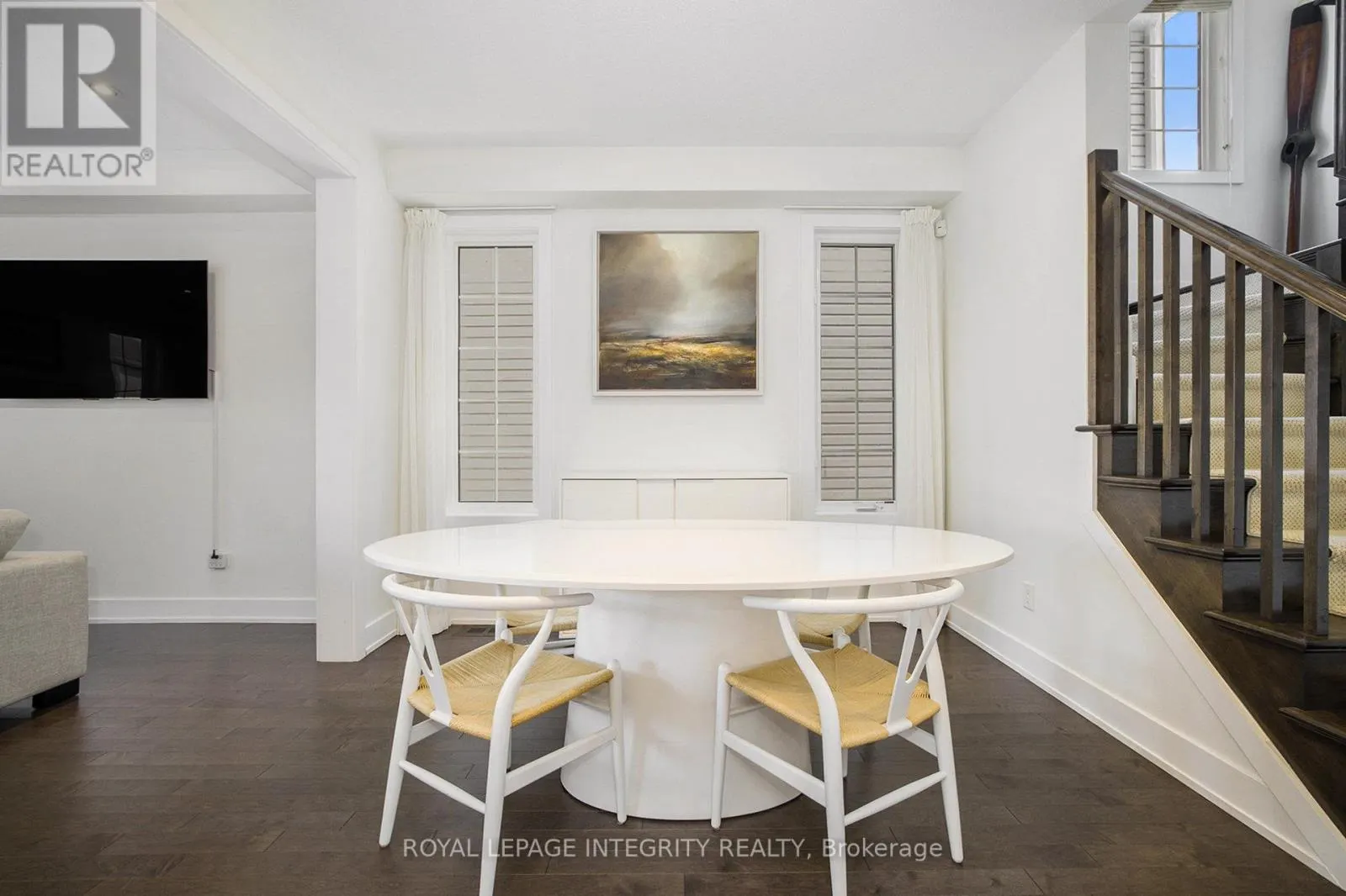 285 MEADOWBREEZE DRIVE