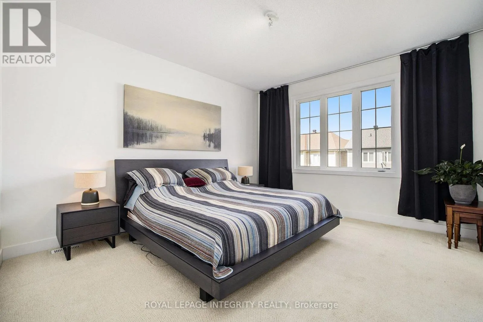 285 MEADOWBREEZE DRIVE