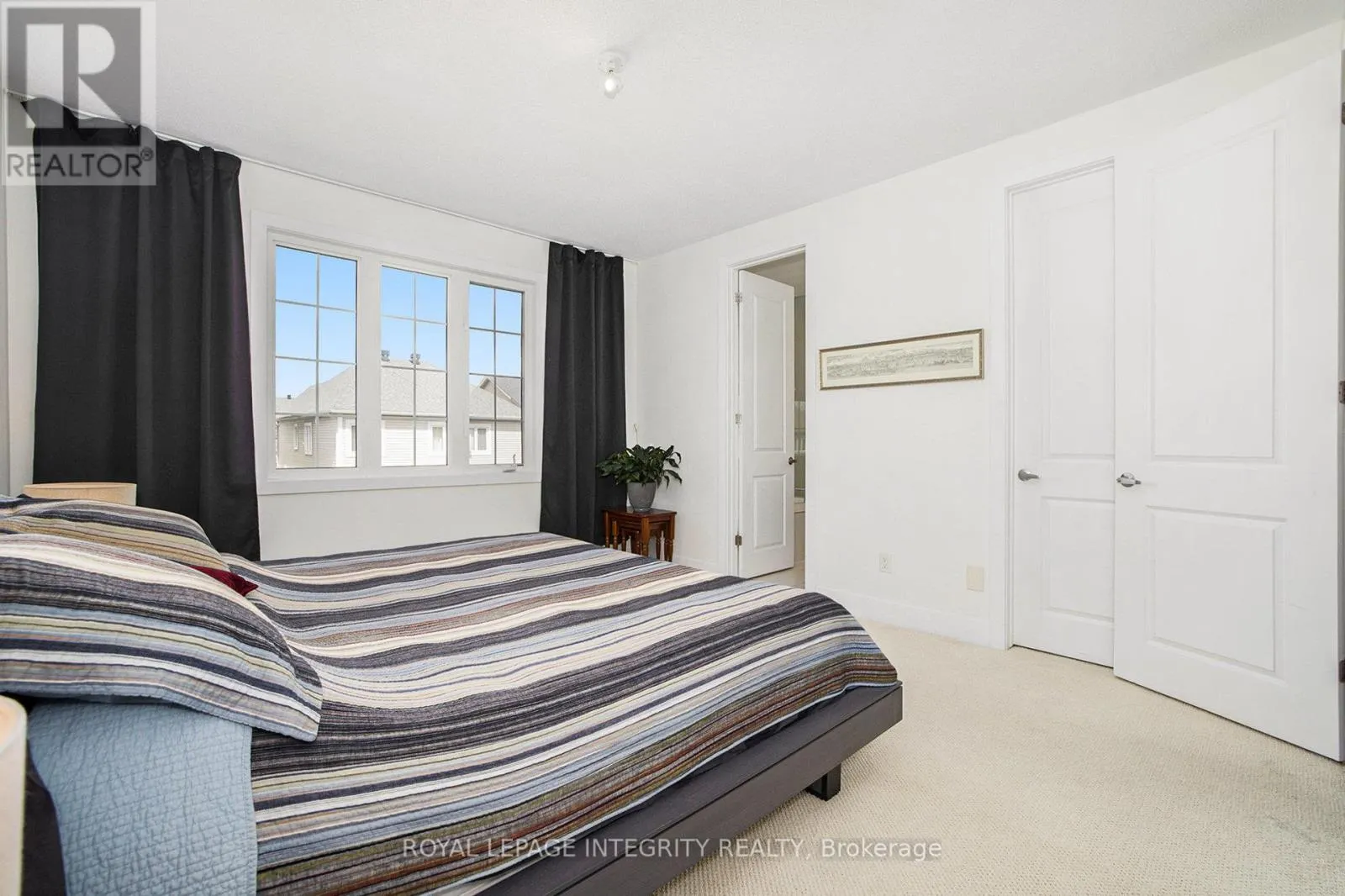 285 MEADOWBREEZE DRIVE