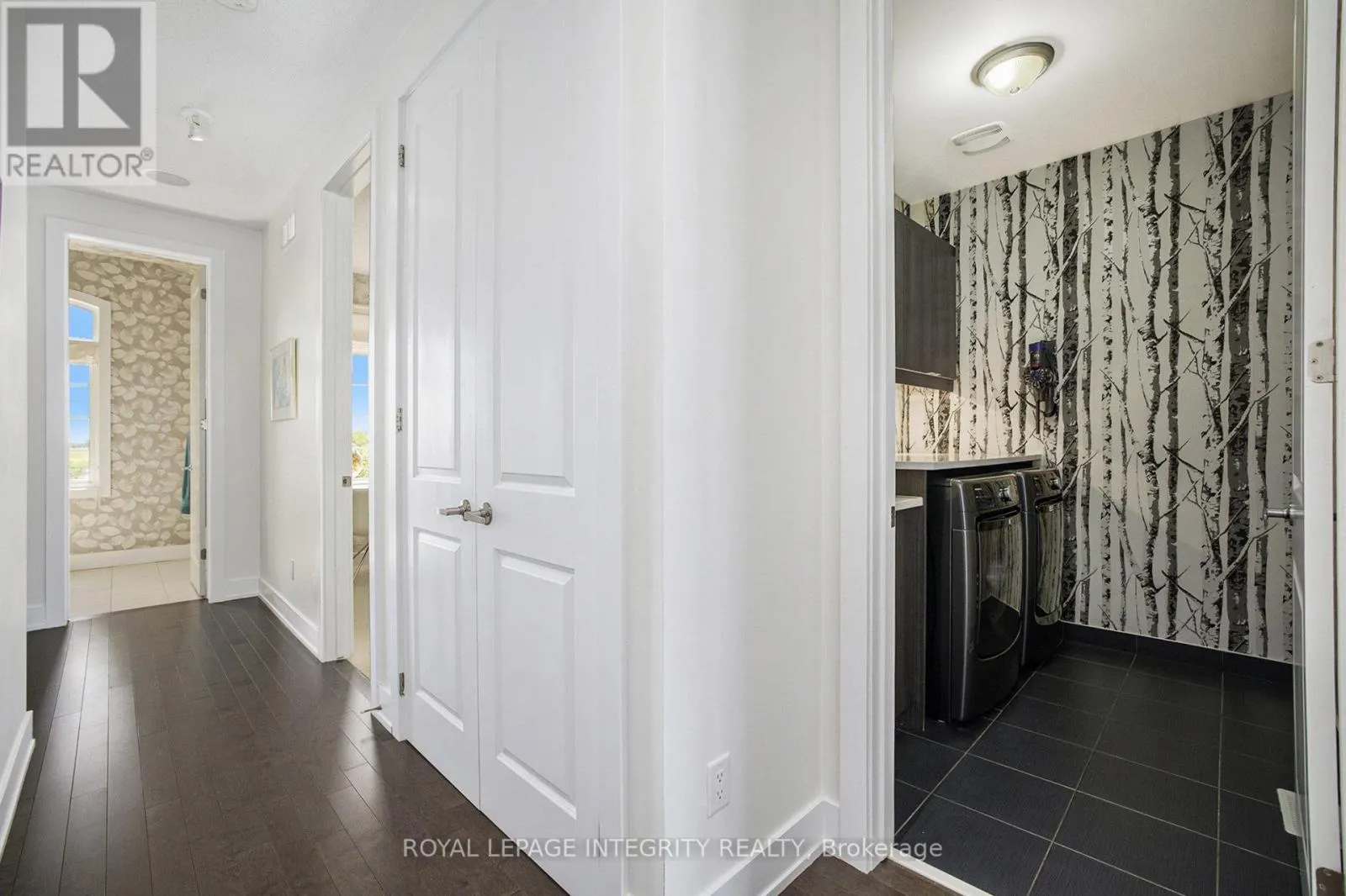 285 MEADOWBREEZE DRIVE