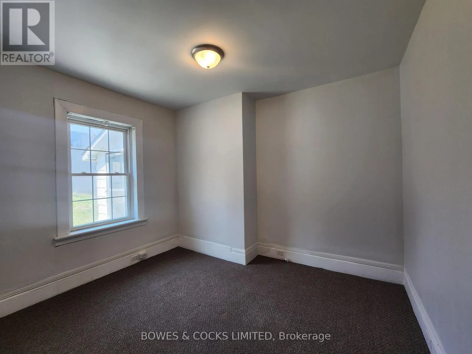 124 MAPLE AVENUE
