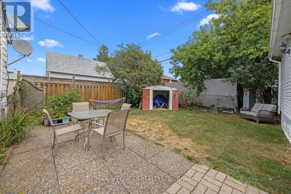 1490 LAPERRIERE AVENUE