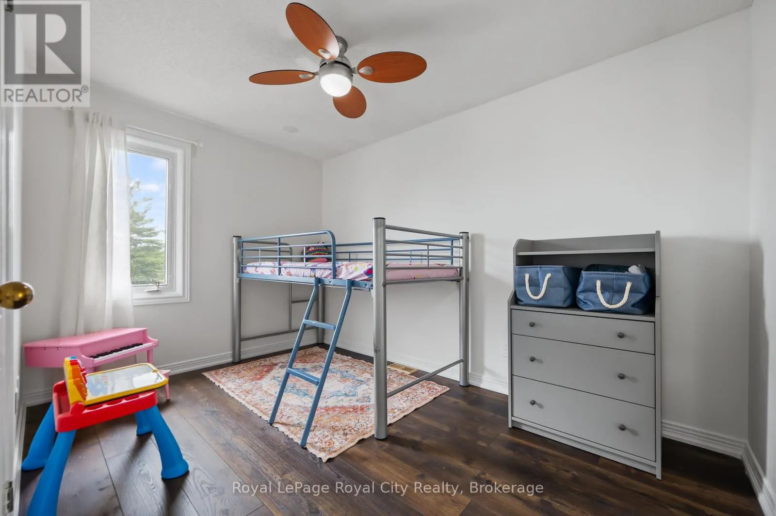 306 IMPERIAL ROAD S