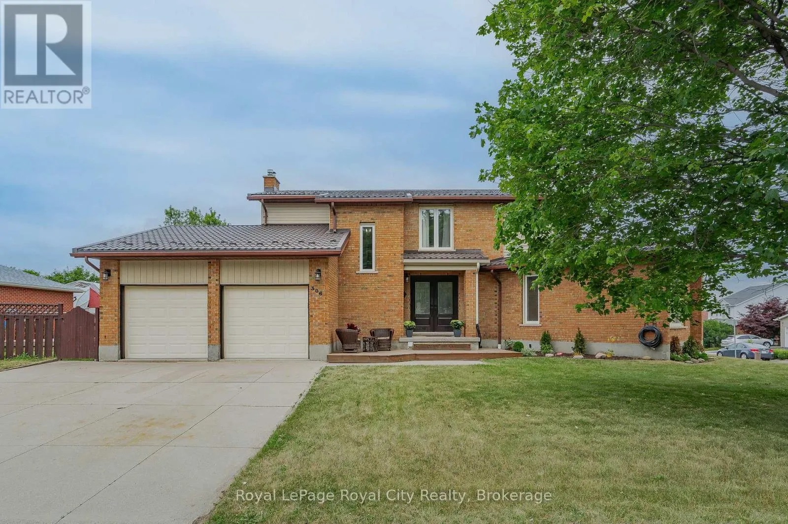 306 IMPERIAL ROAD S