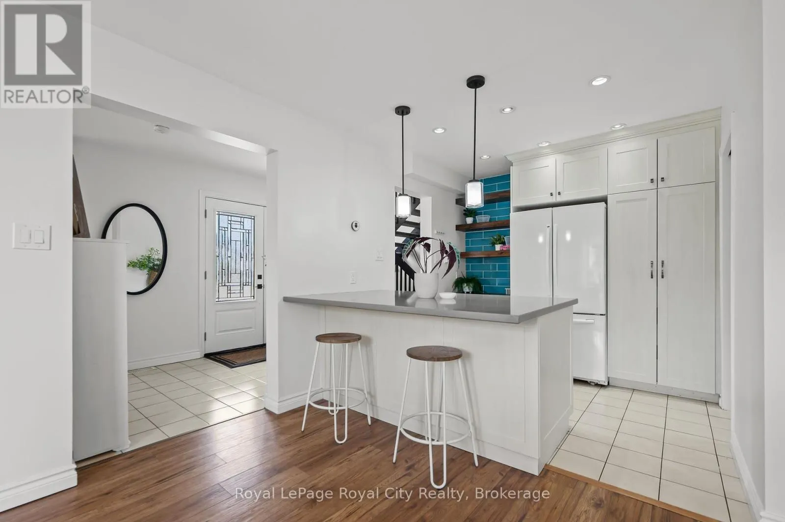 306 IMPERIAL ROAD S