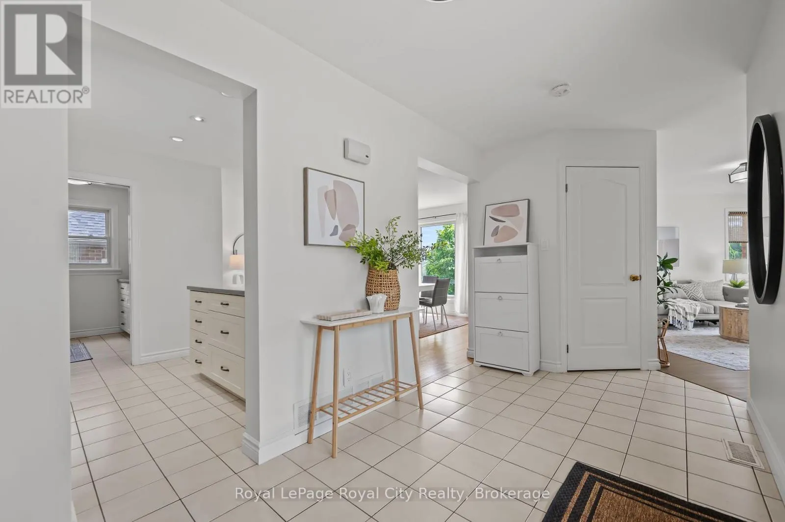 306 IMPERIAL ROAD S
