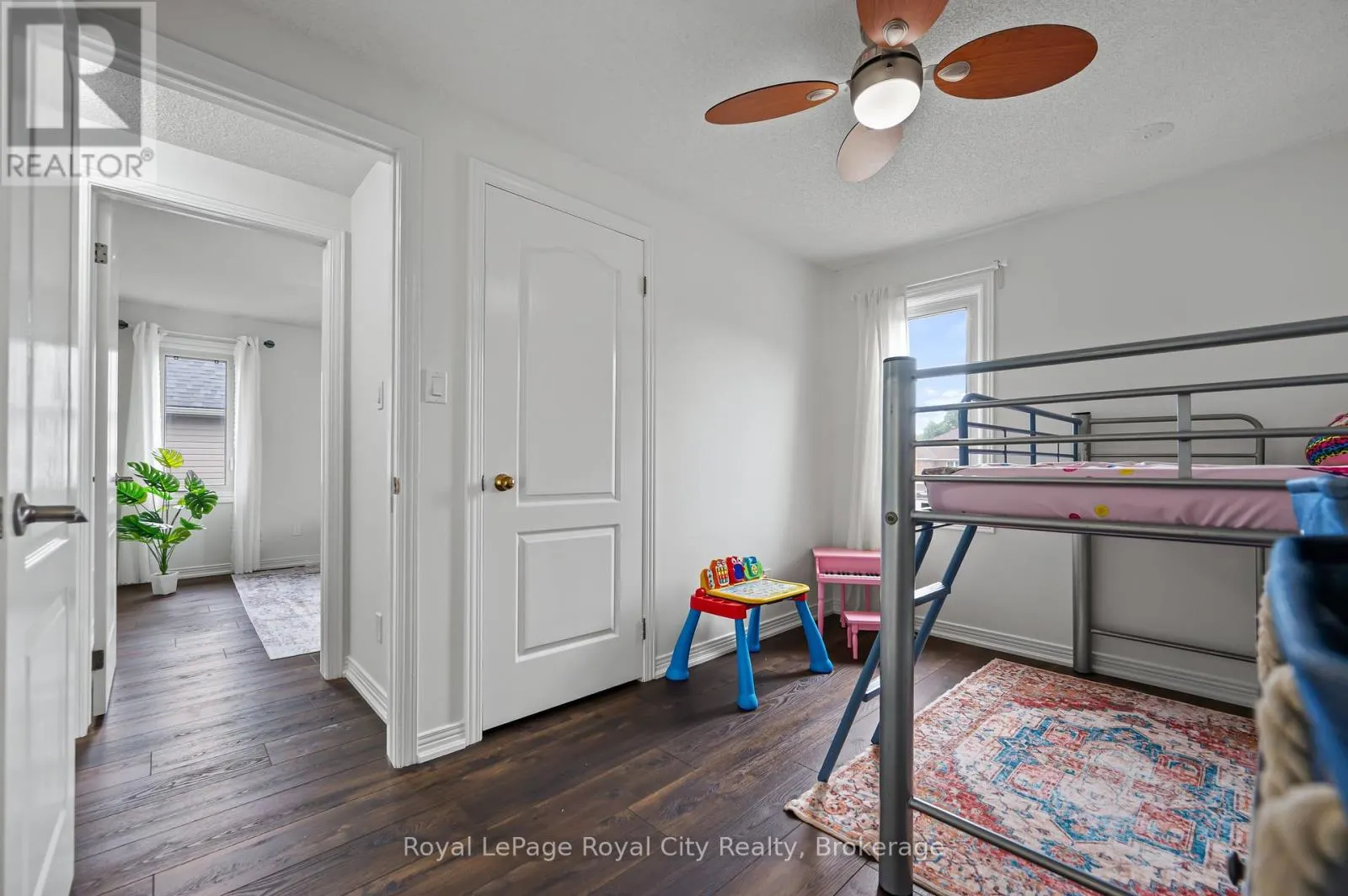 306 IMPERIAL ROAD S