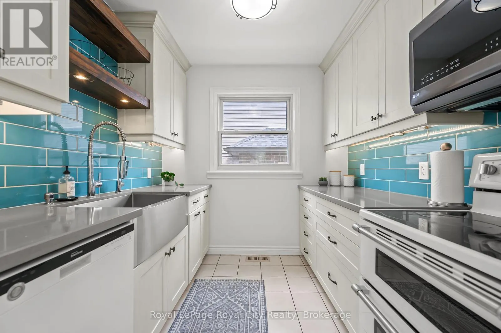 306 IMPERIAL ROAD S