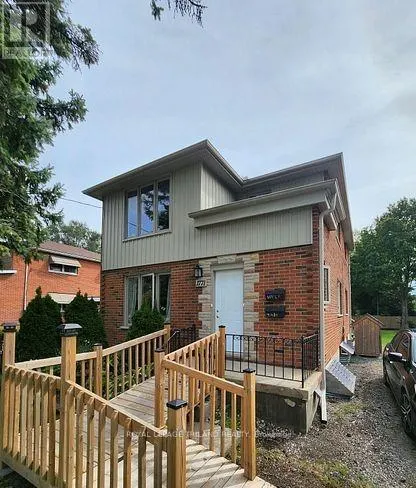 UPPER - 1771 WAVELL STREET, #UPPER