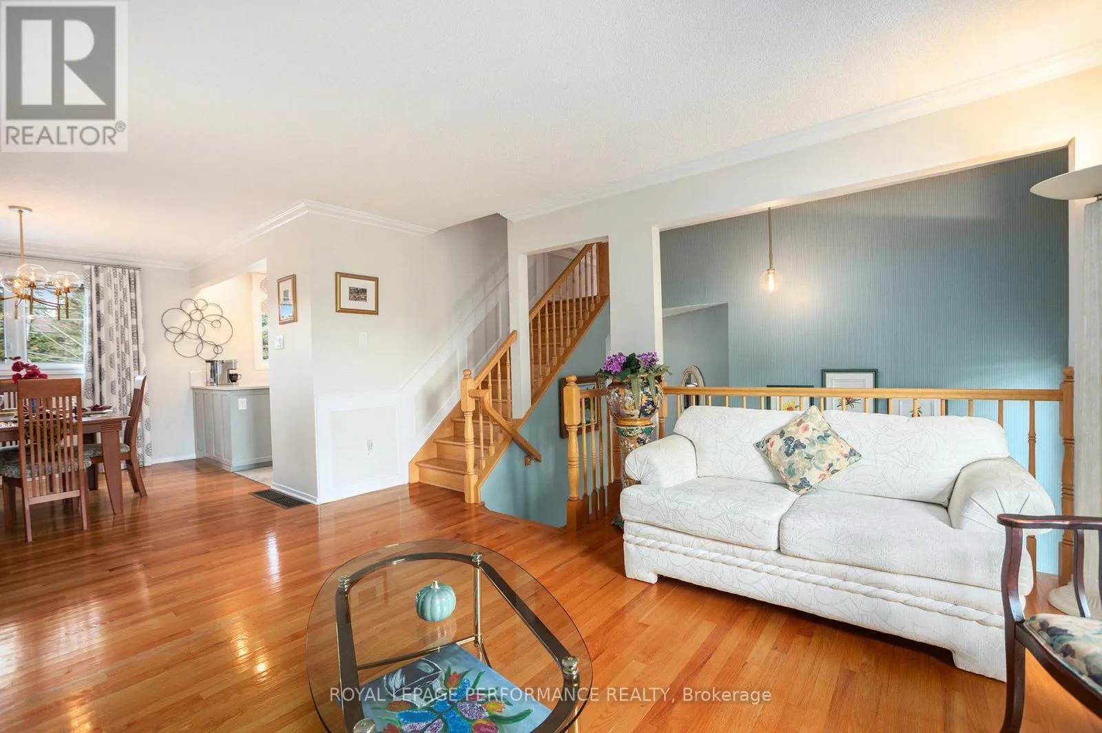 4362 WHITTAKER CRESCENT