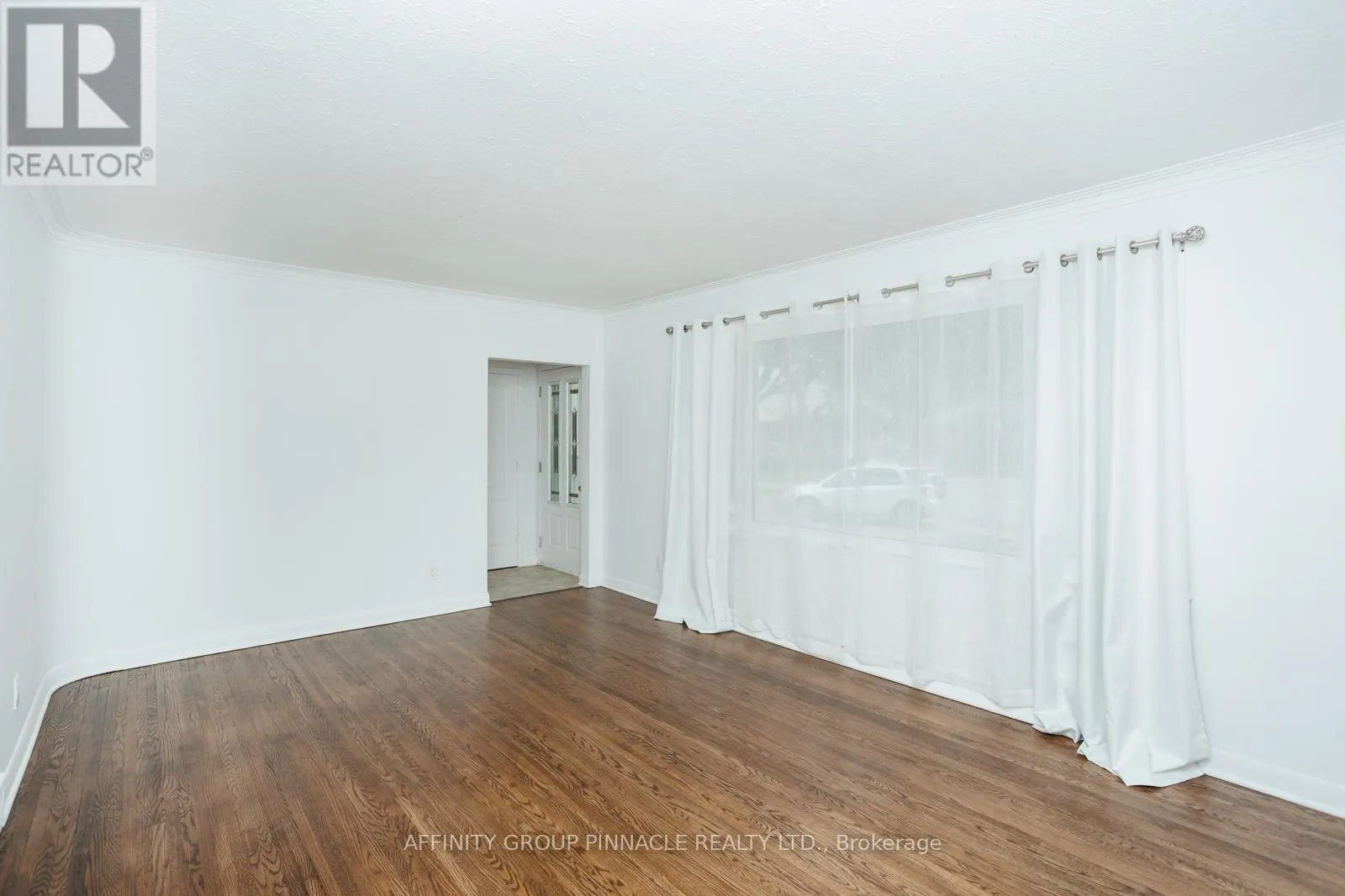 22 SUNSET COURT