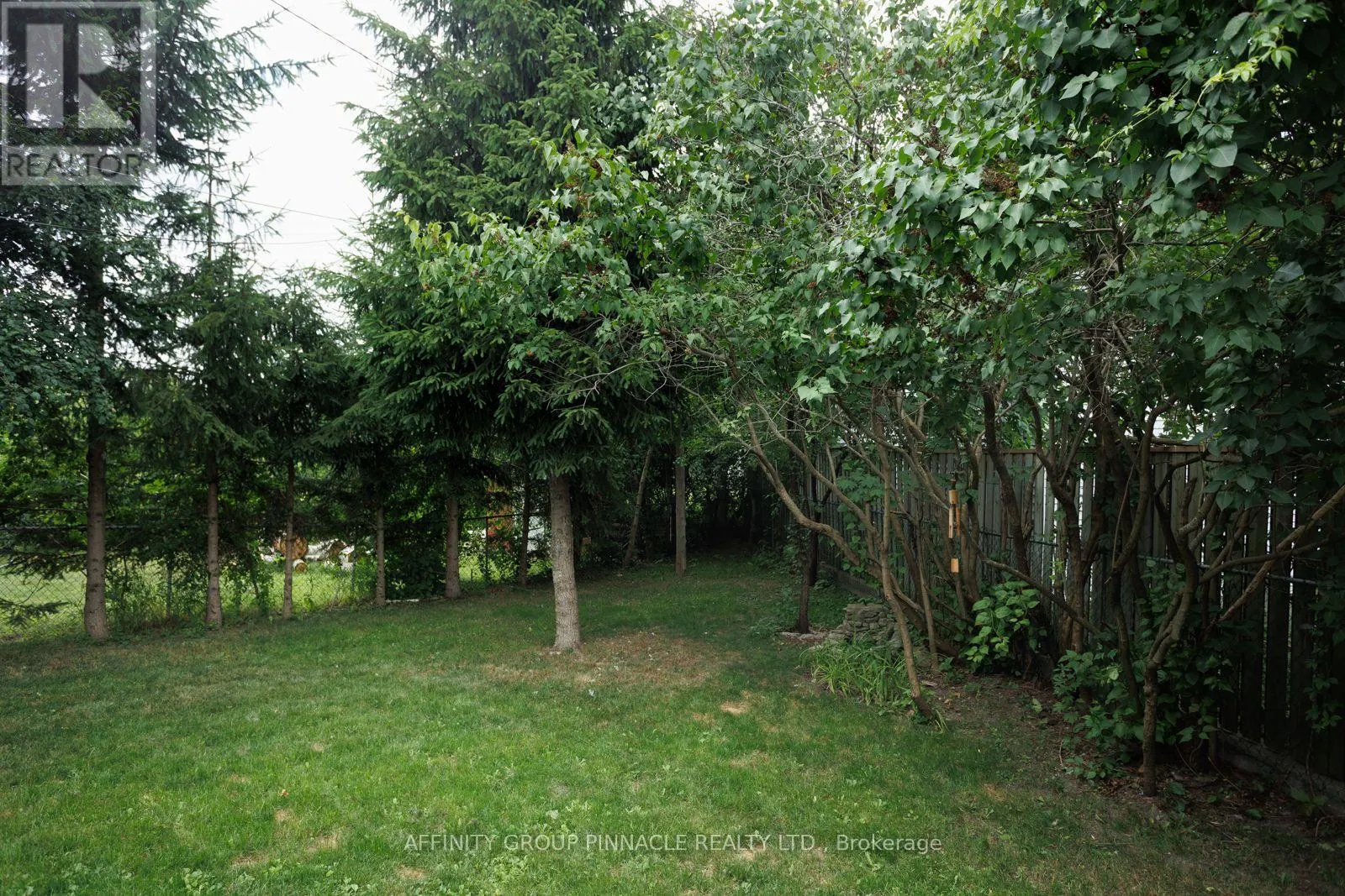 22 SUNSET COURT