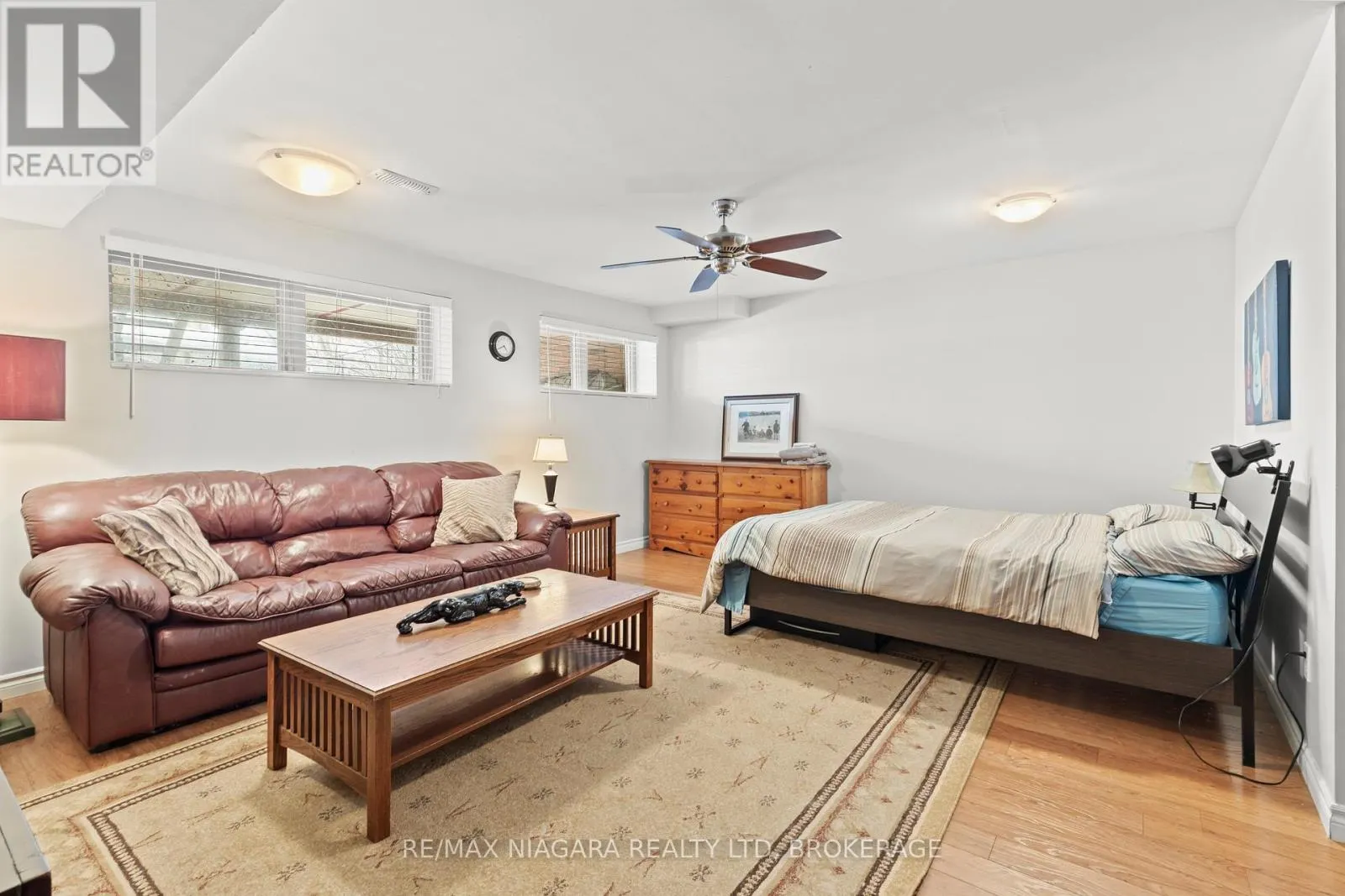 1069 BEACH BOULEVARD