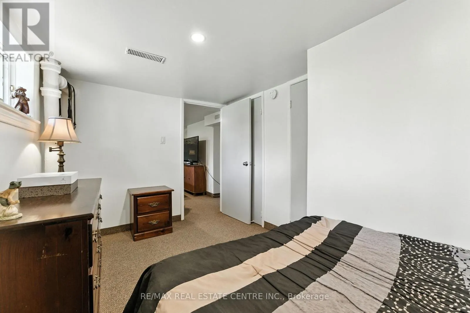 117 POLLOCK AVENUE