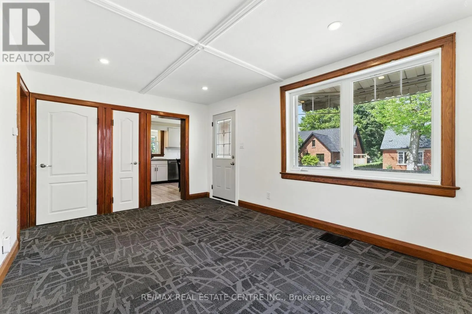 117 POLLOCK AVENUE