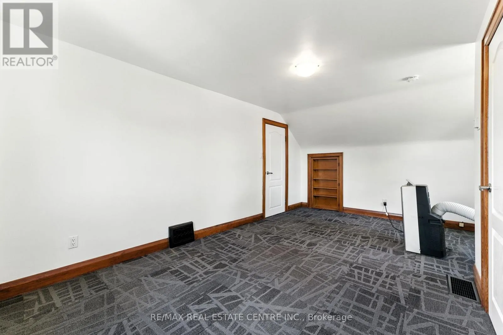 117 POLLOCK AVENUE