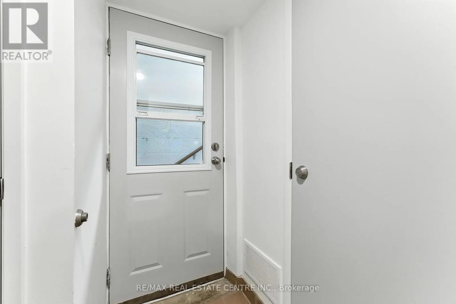 117 POLLOCK AVENUE