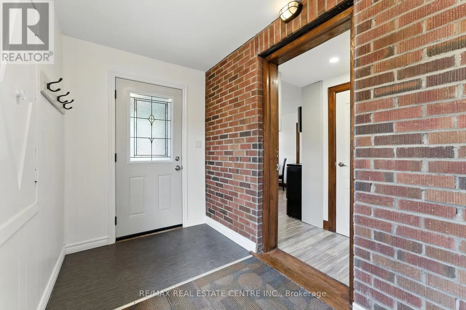 117 POLLOCK AVENUE